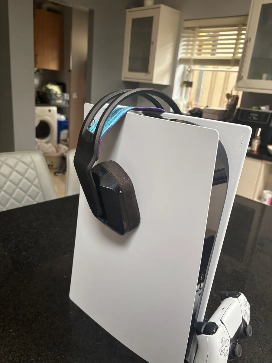 PlayStation 5 - Image 3