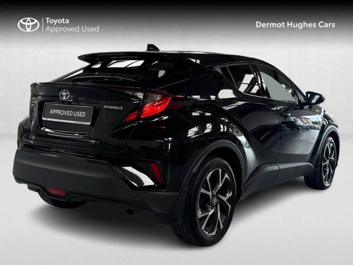 Toyota C-HR 1.8 HYBRID SPORT 4DR AUTO - Image 2