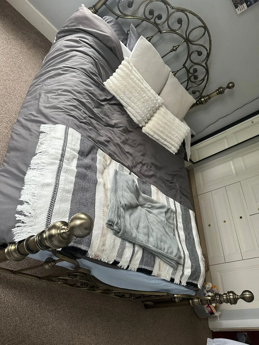 Brass Double Bed - Image 1