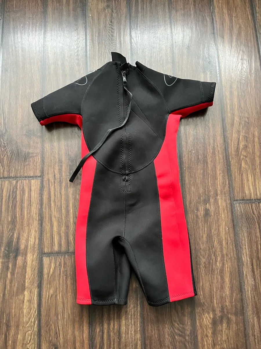 Wet Suits - Image 2