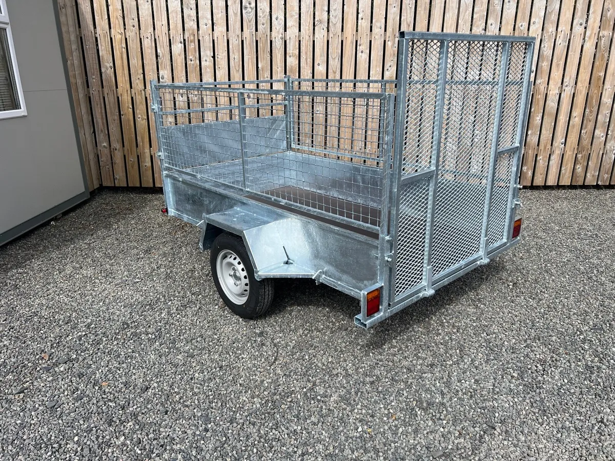 8.2ft x 4.2ft and 7ft x 4ft High Mesh Trailers - Image 4