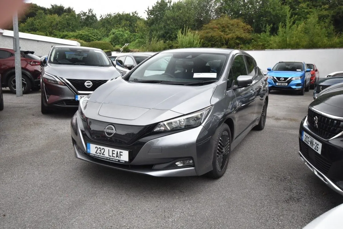 Nissan Leaf Premium 40kw With Only 4 000kms - Image 3