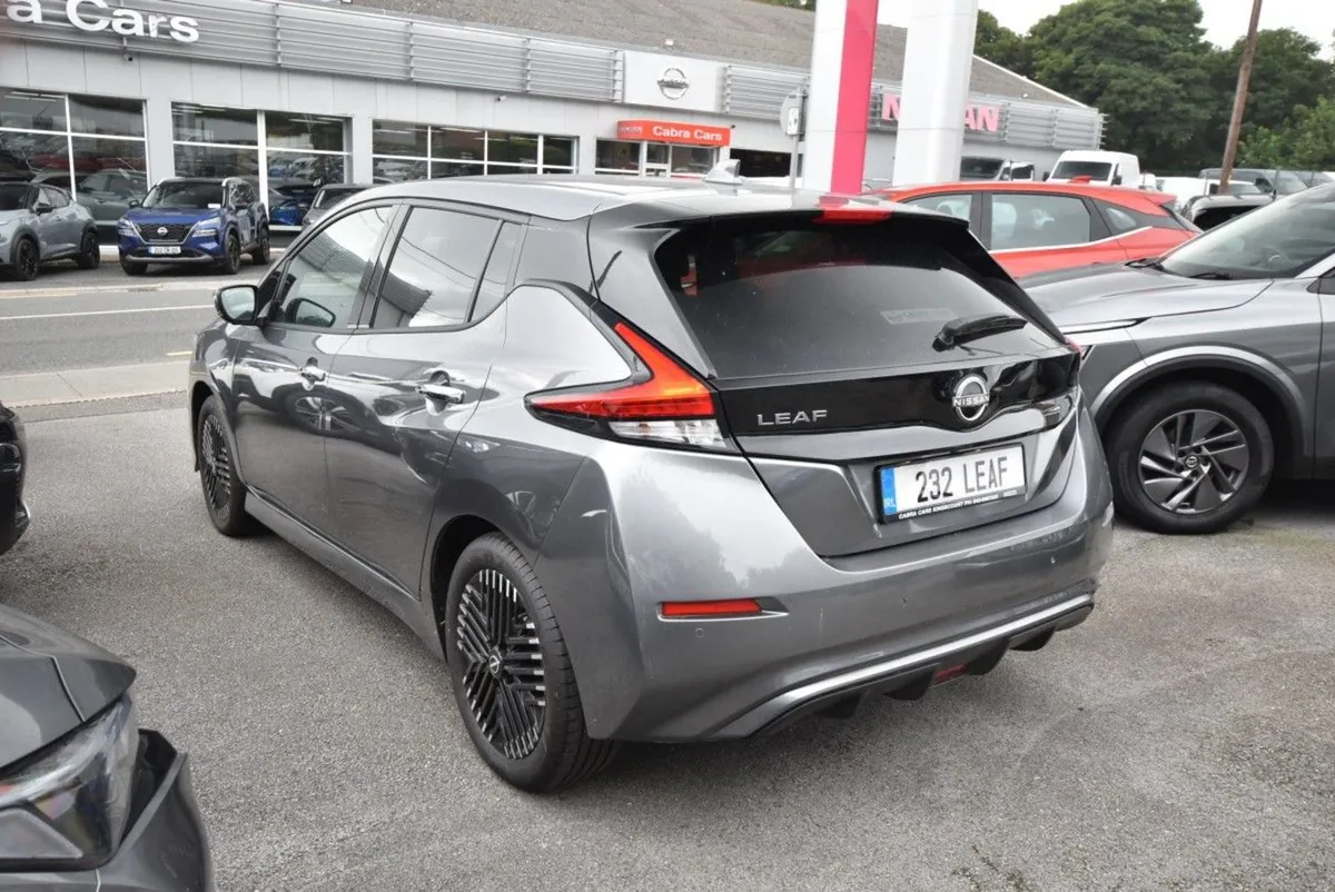Nissan Leaf Premium 40kw With Only 4 000kms - Image 4