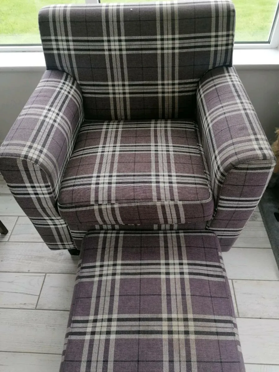 Armchair and footstool - Image 1