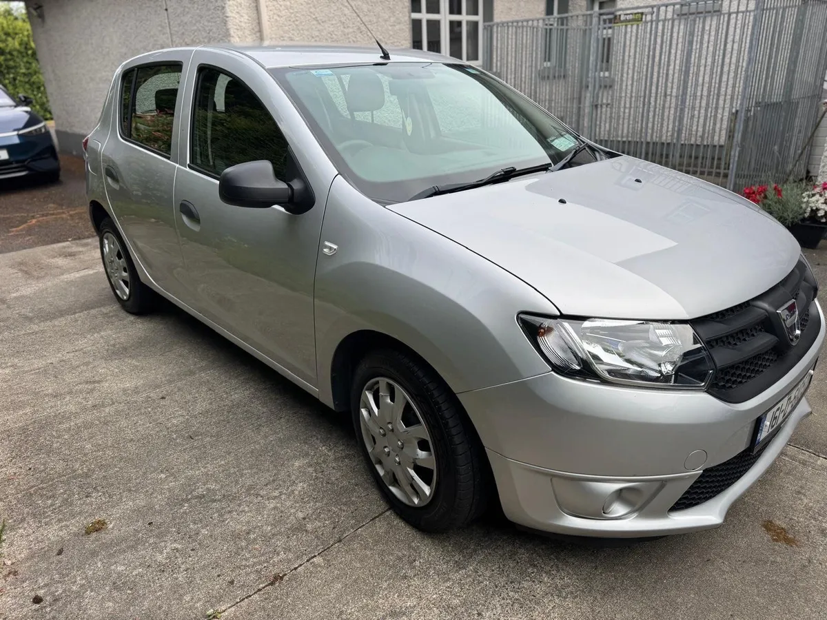 Dacia Sandero 2016 - Image 2