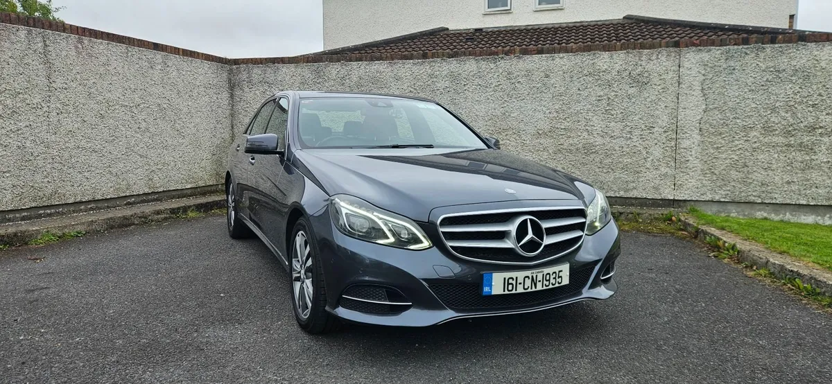 Mercedes-Benz E-Class 2016 - Image 1