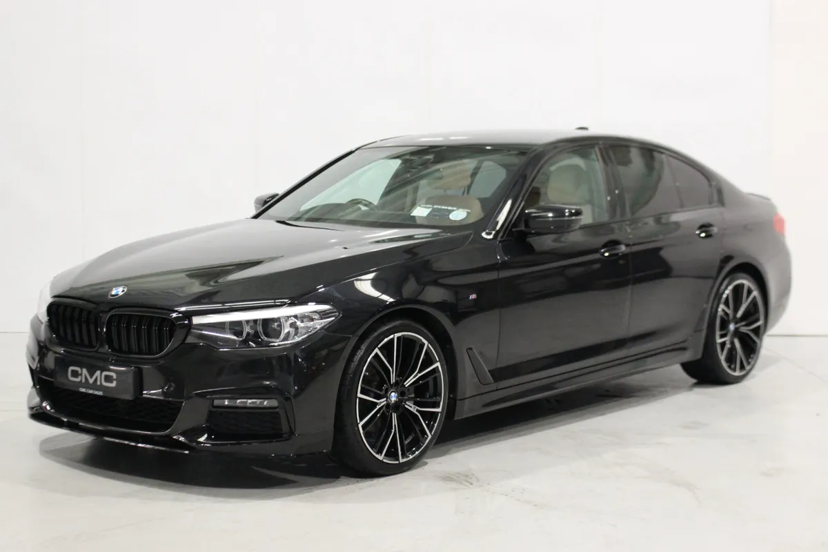 BMW 5-Series 2020 520D M SPORT - Image 3