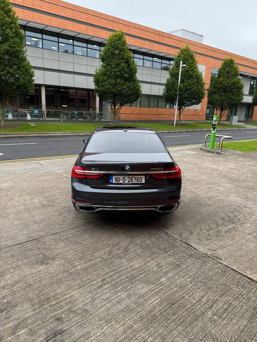 BMW 7-Series 740Ld  (2016 ) - Image 4