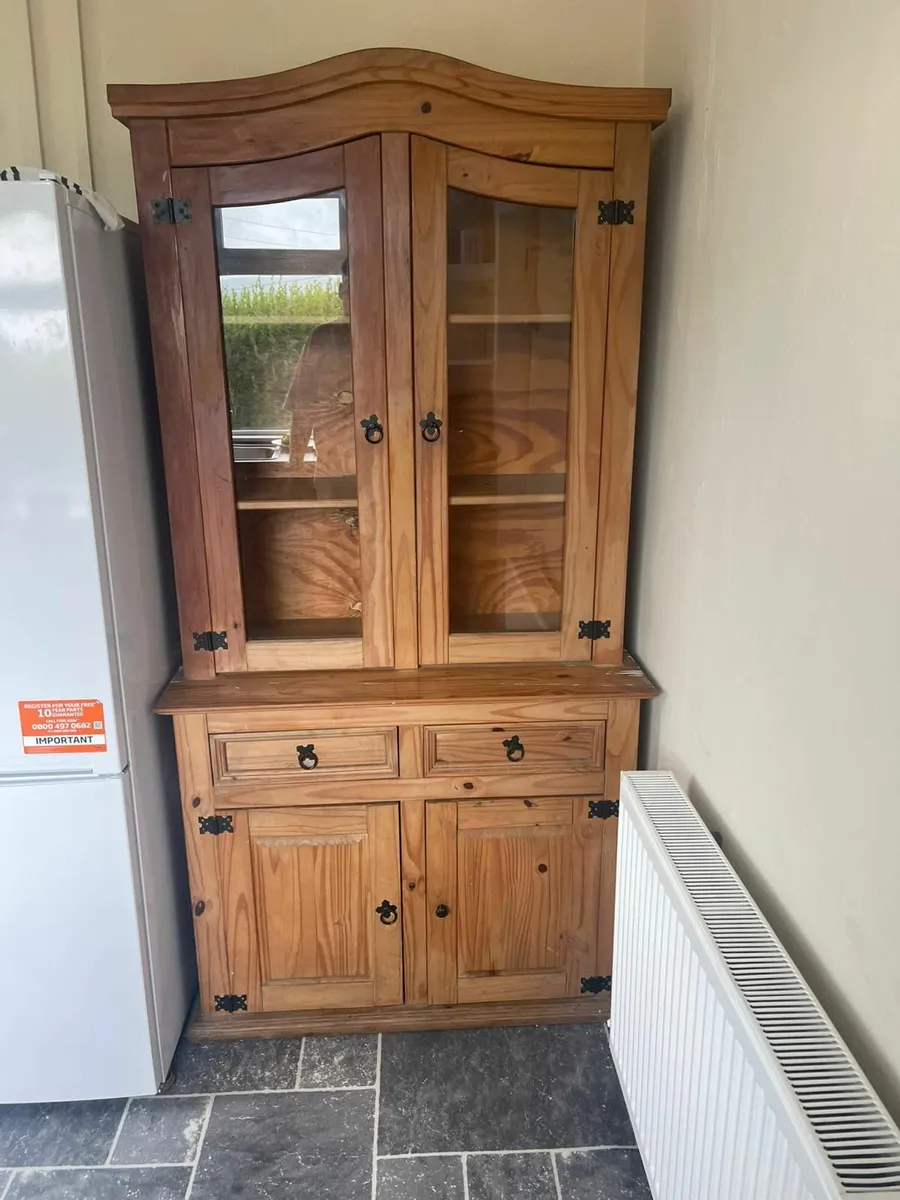 Kitchen dresser - Image 2