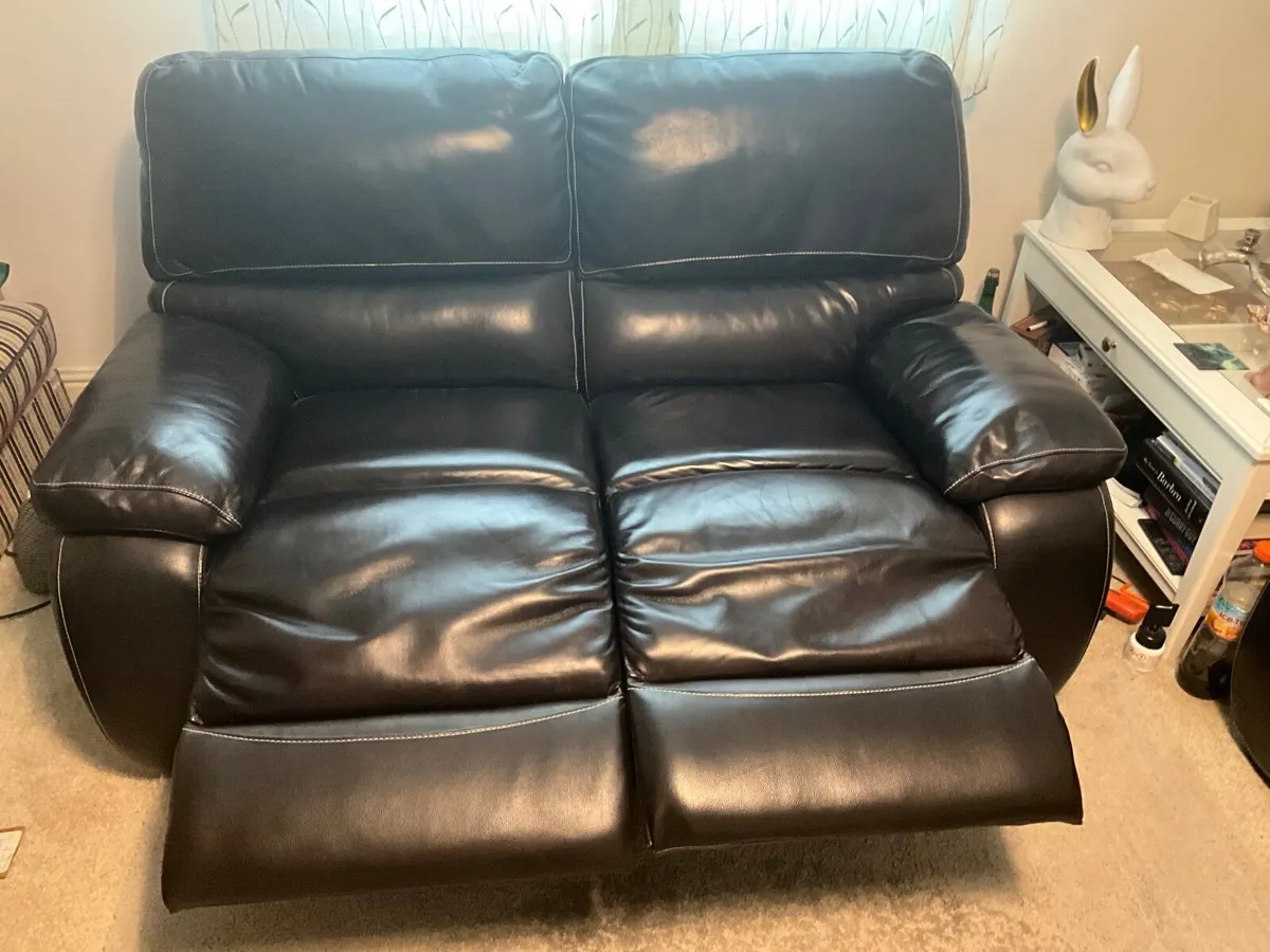 2 seater recliner couch - Image 2
