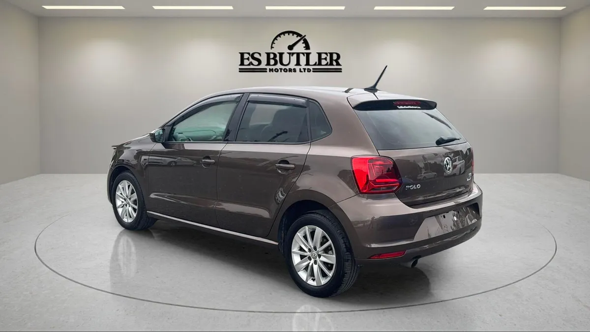 162 VW POLO 1.2L AUTO ONLY 55,800KMS 1YR WARRANTY - Image 3