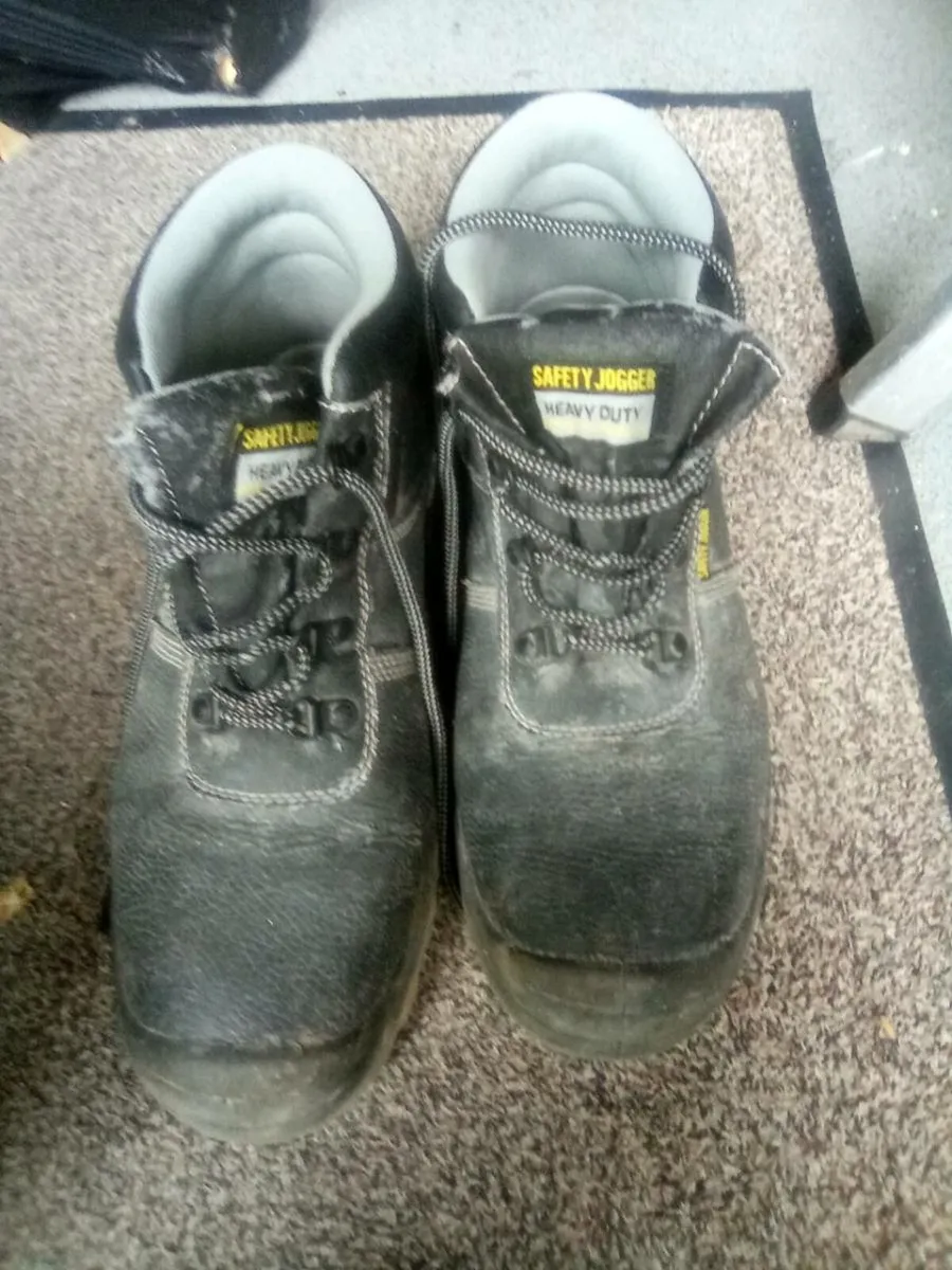 SIZE. 12. STEEL. TOE CAP. WORK. BOOTS - Image 1