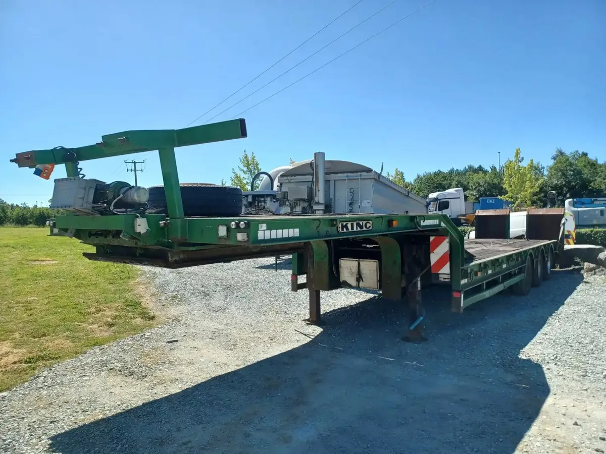 2000 King Tri Axle Trailer For Auction - Image 2