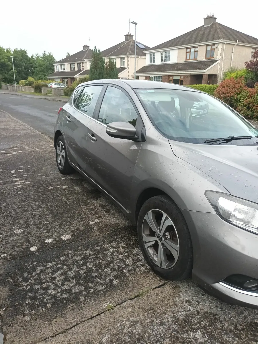 Nissan Pulsar 2015 - Image 4