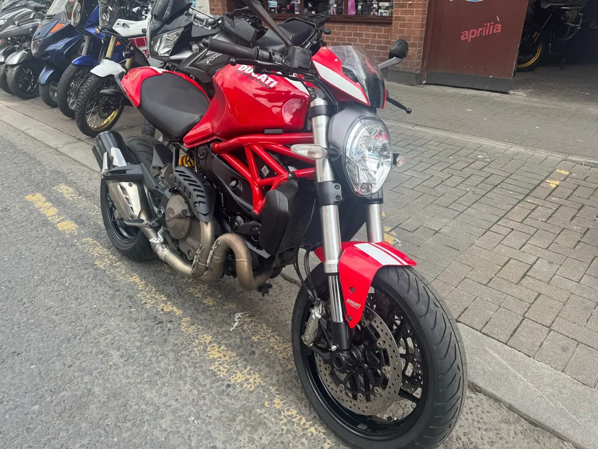 2016 Ducati Monster 821 - Image 3