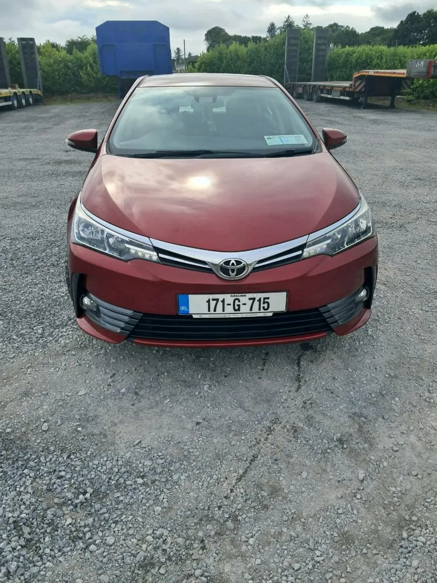 Toyota corolla - Image 1