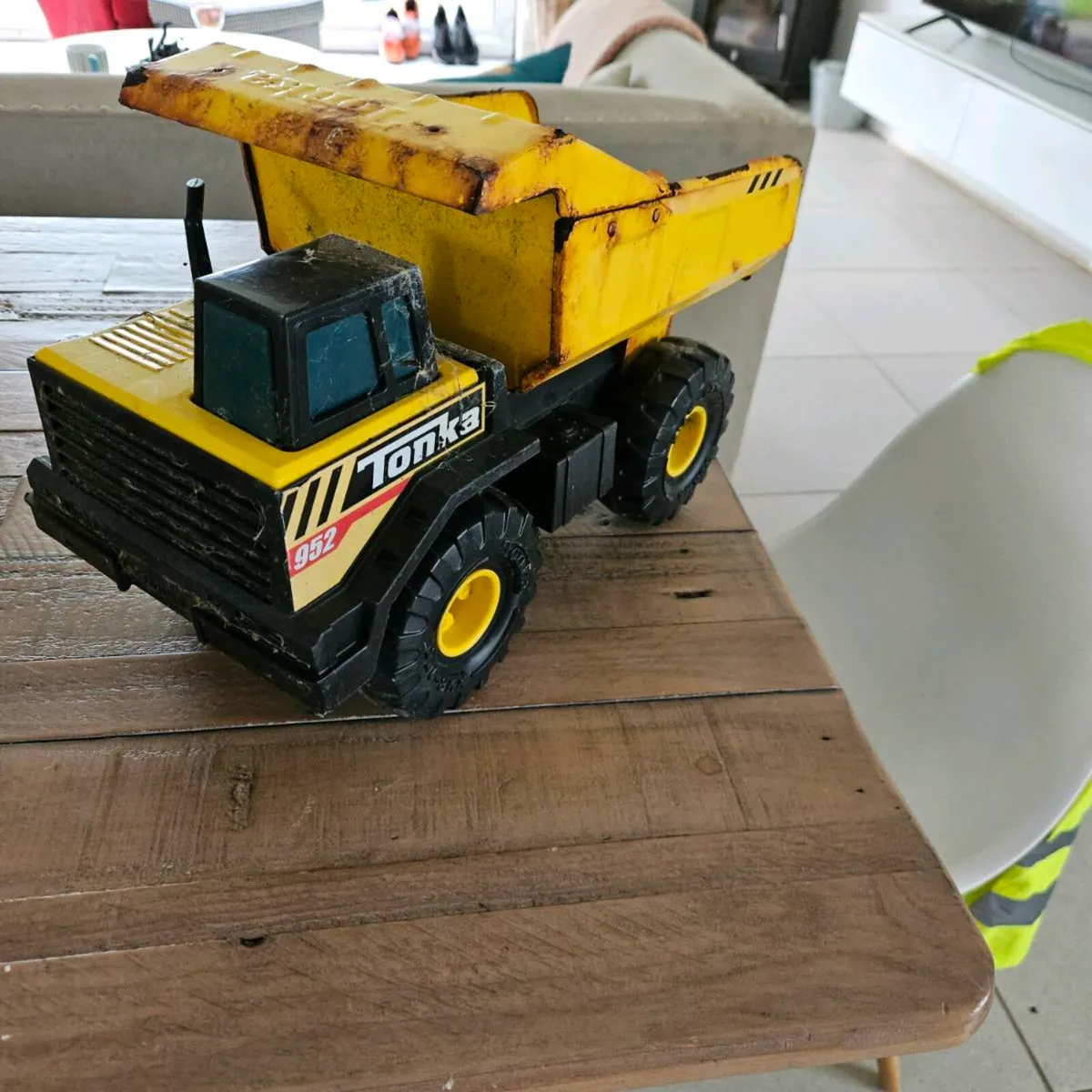 Vintage Tonka truck - Image 1
