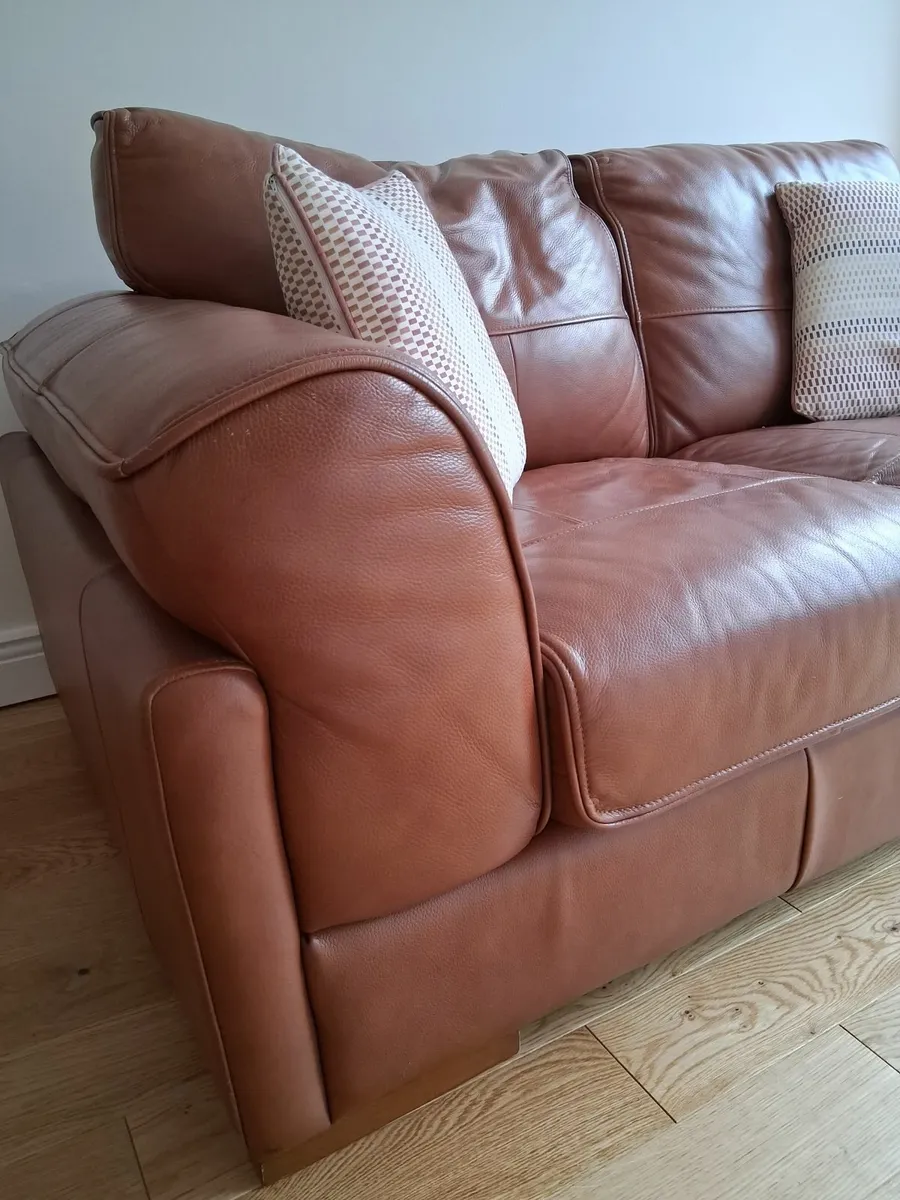 2 Seater Brown Leather Couch - Image 4