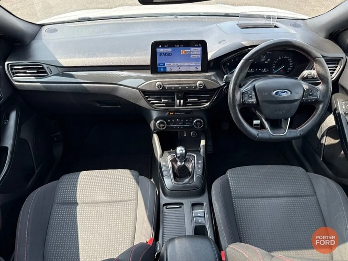 Ford Focus ST Line 1.0 125PS - Image 2