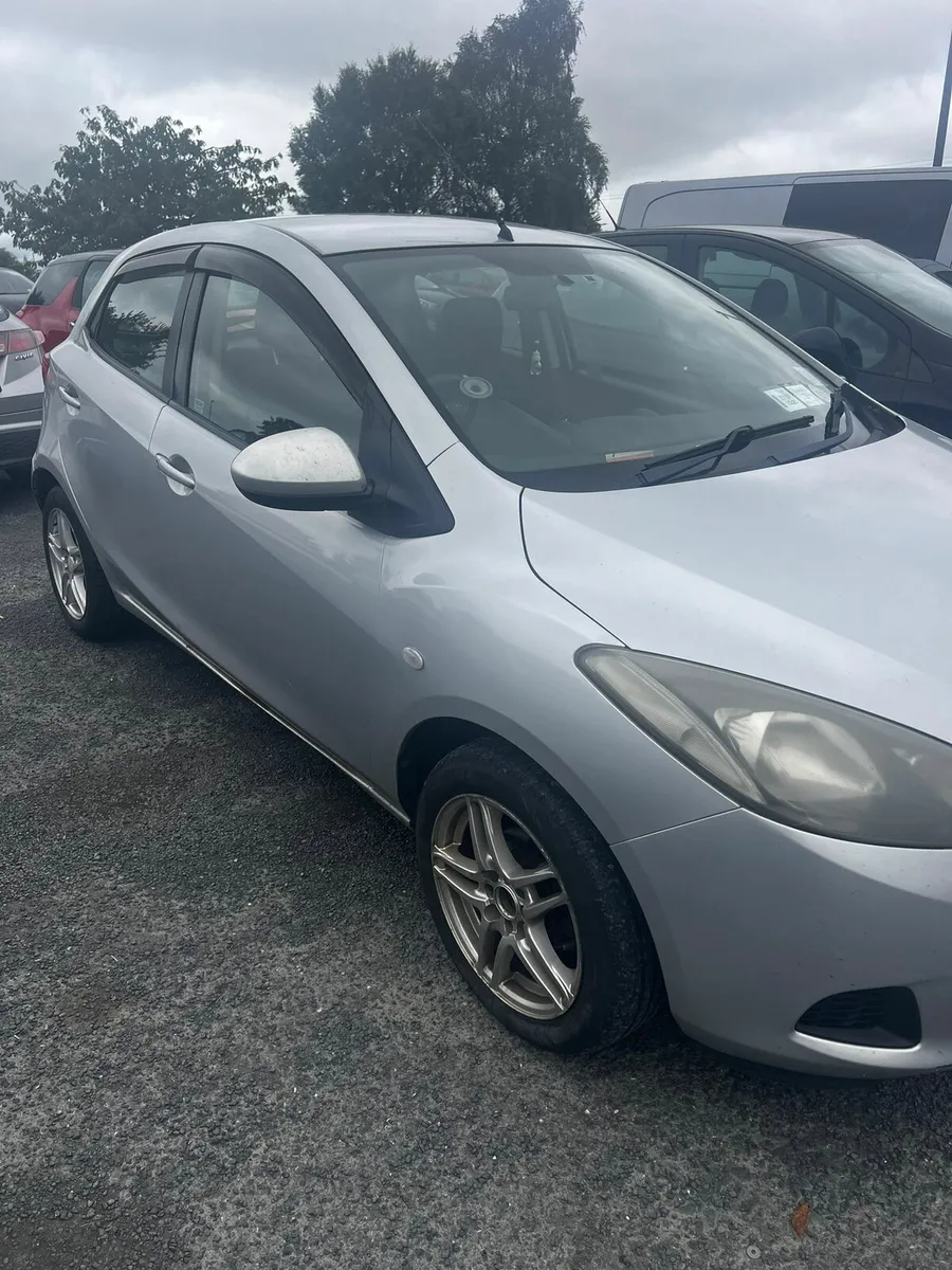 Mazda demio - Image 1