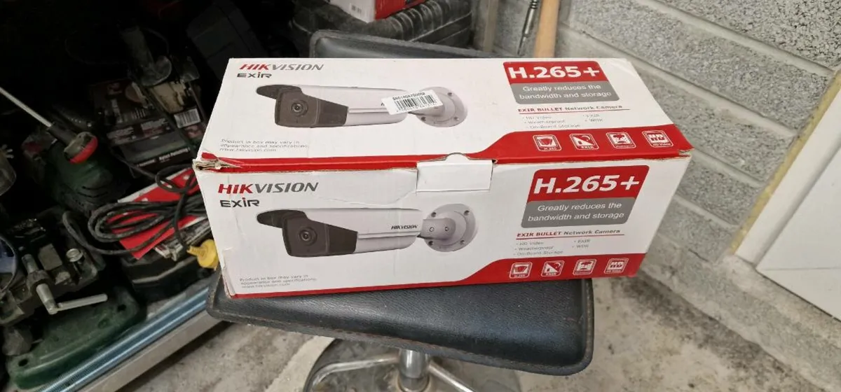 8MP 4K  POE 36X Zoom SECURITY CAMERA & Hikvision - Image 4