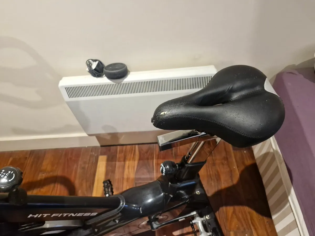 Exercise bike - Image 4