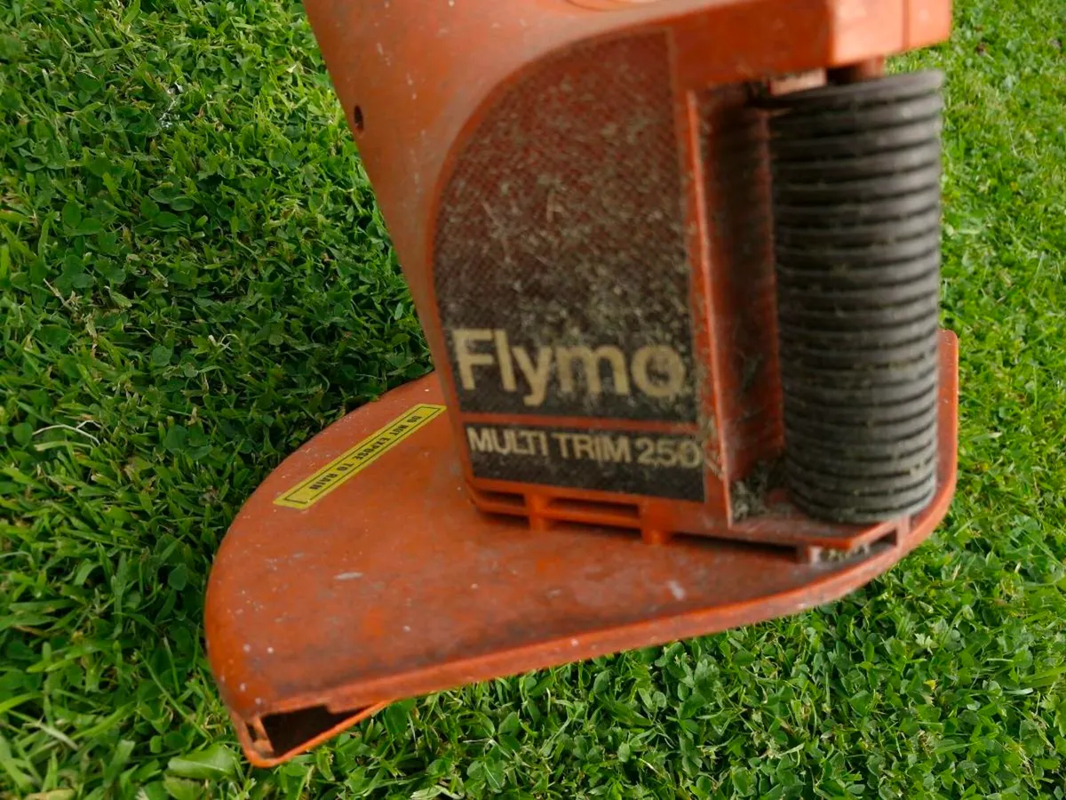 Flymo Electric Strimmers - Image 3