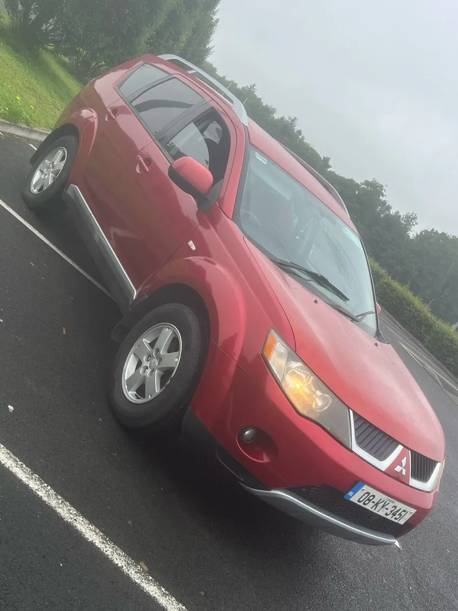 Mitsubishi outlander 4wd 2.0 diesel - Image 1