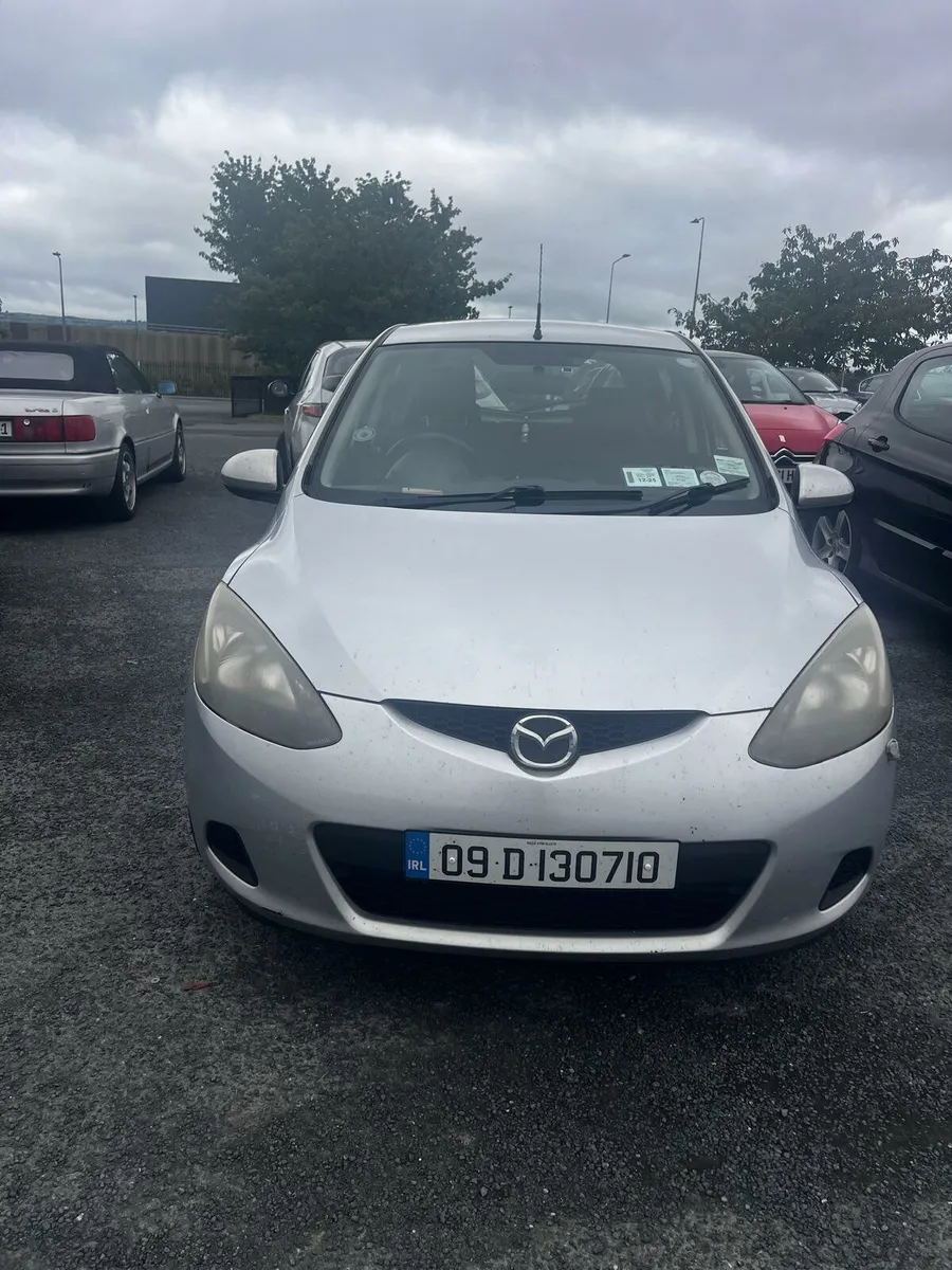 Mazda demio - Image 4