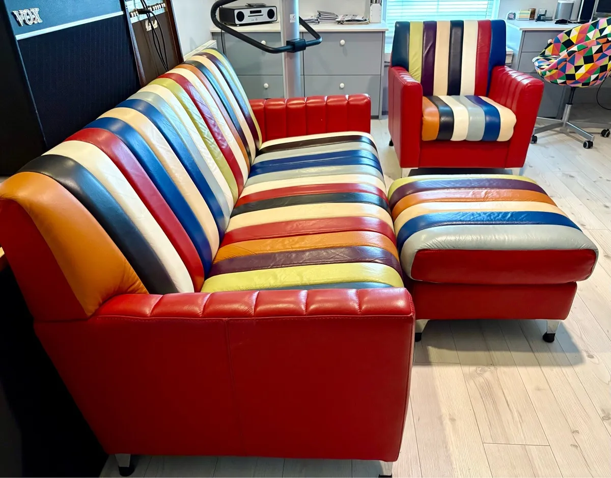 Retro Style Italian Leather Suite - Image 2