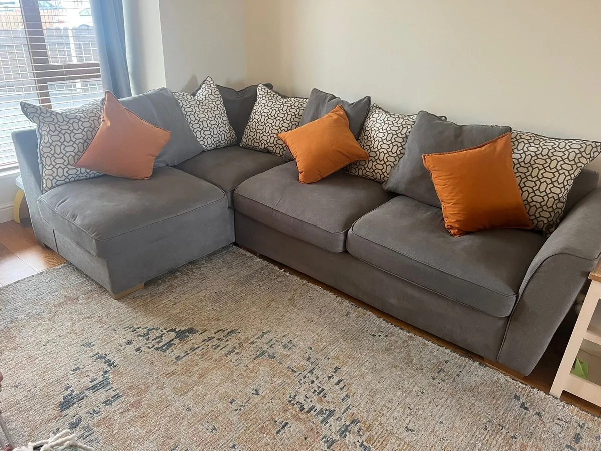 Fantasia Corner Sofa & Footstool - Image 1