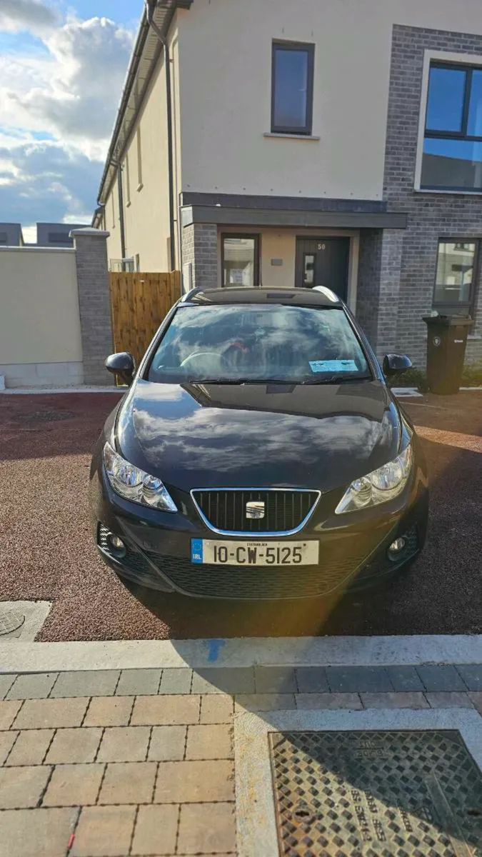 Car - Image 1