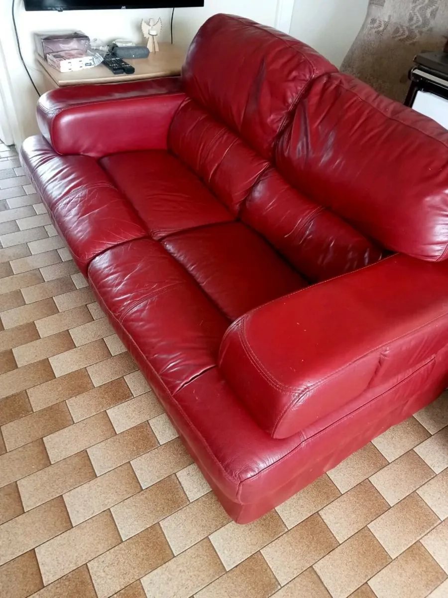 Couch - Image 1