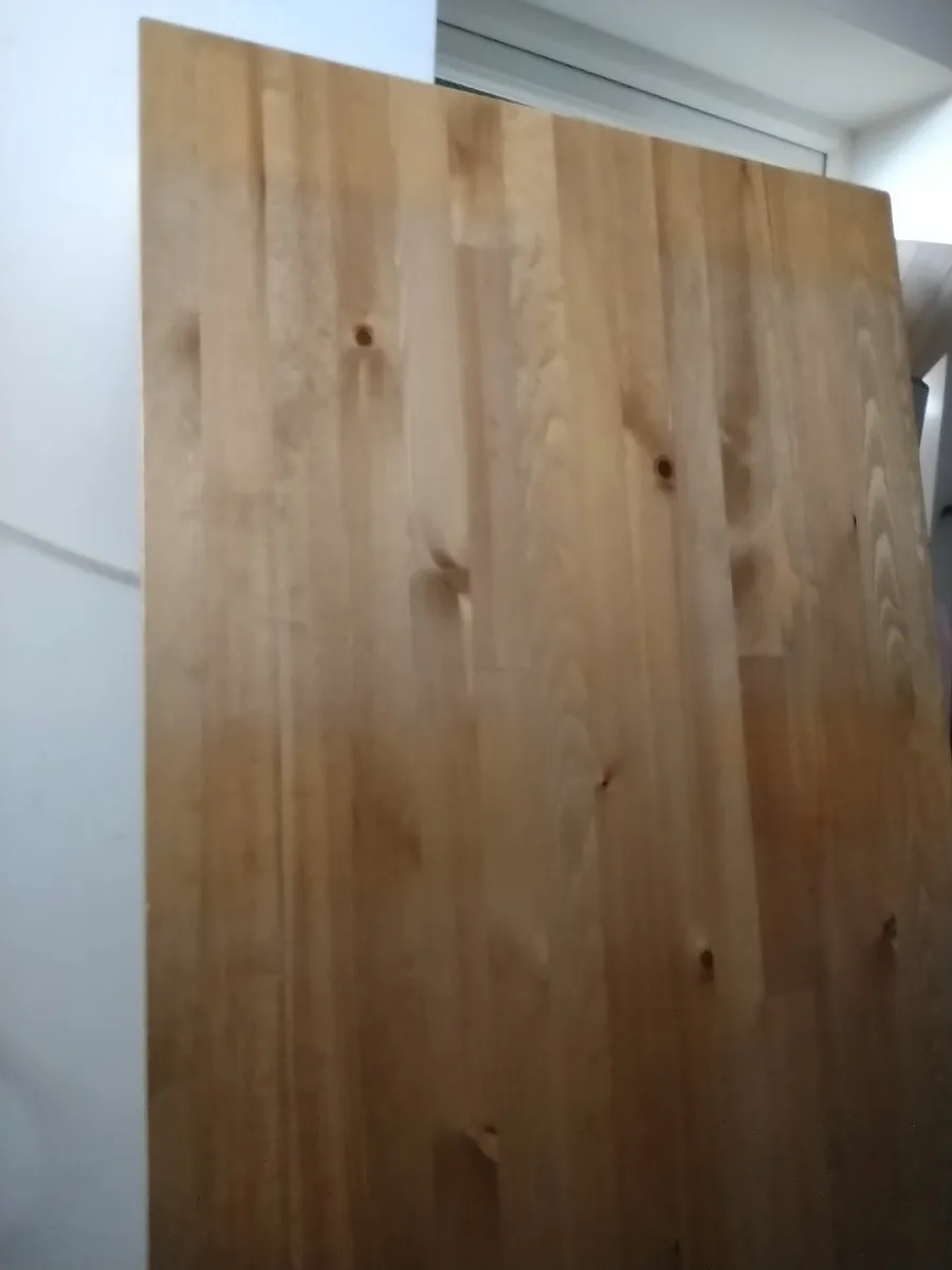 Barely used pine kitchen table - Image 2
