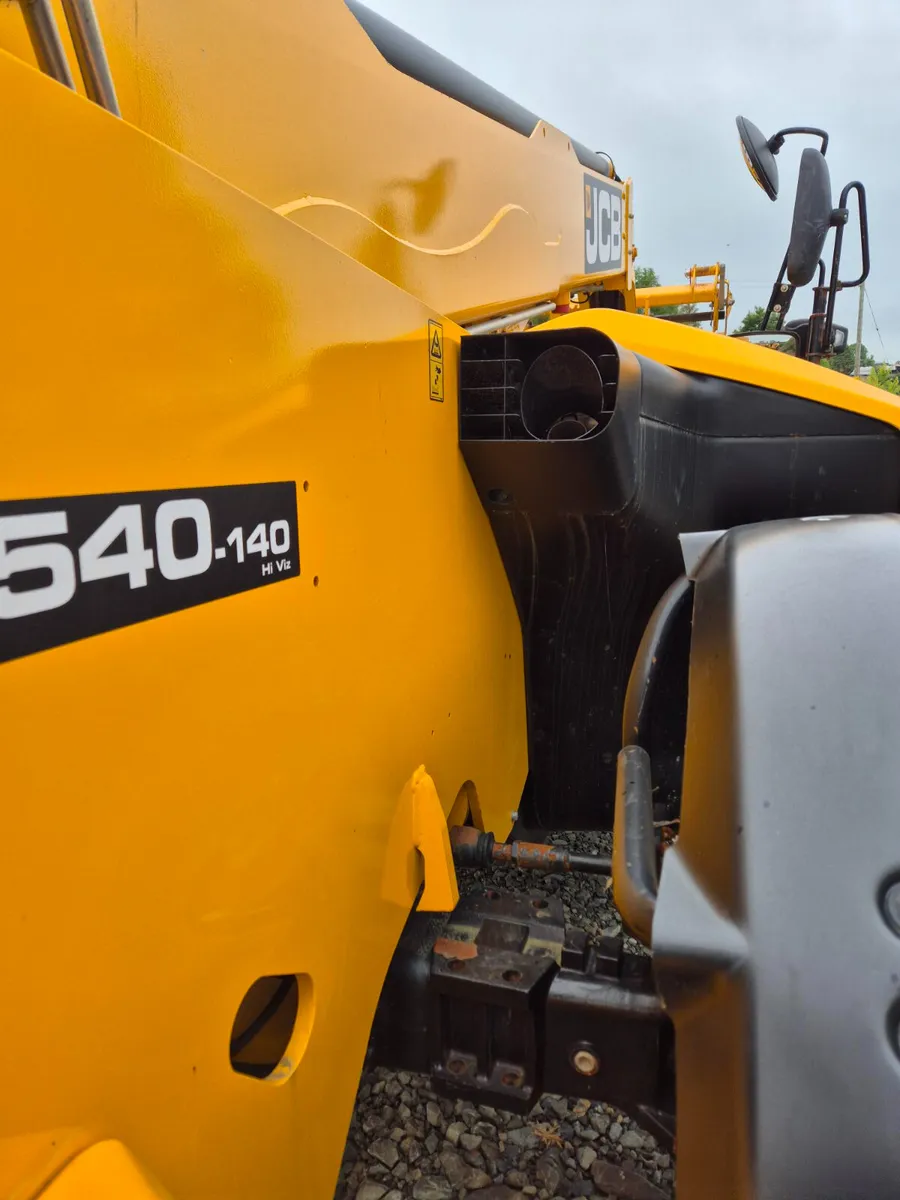 540 140 Hi Viz - Image 4