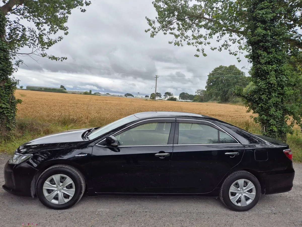 Toyota Camry 2016 - Image 2