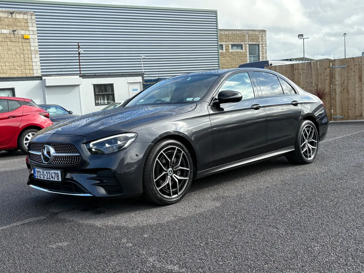 Mercedes-Benz E-Class 2021 - Image 3