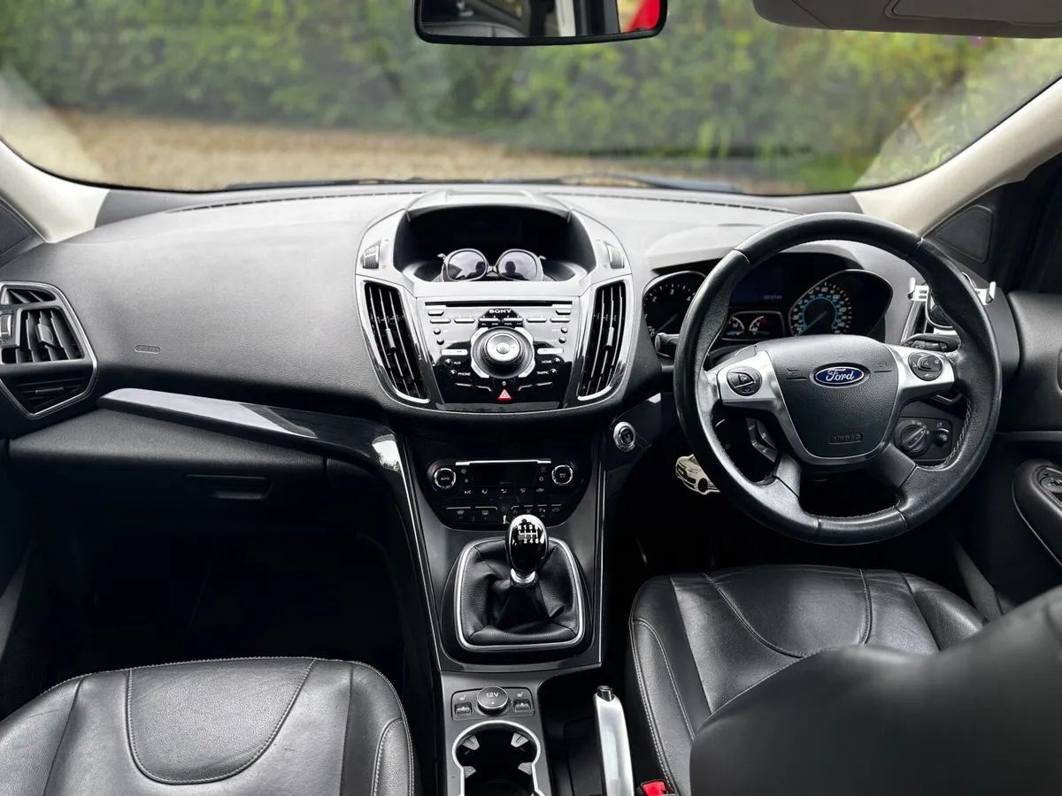 Ford Kuga 2015 AWD New NCT - Image 3