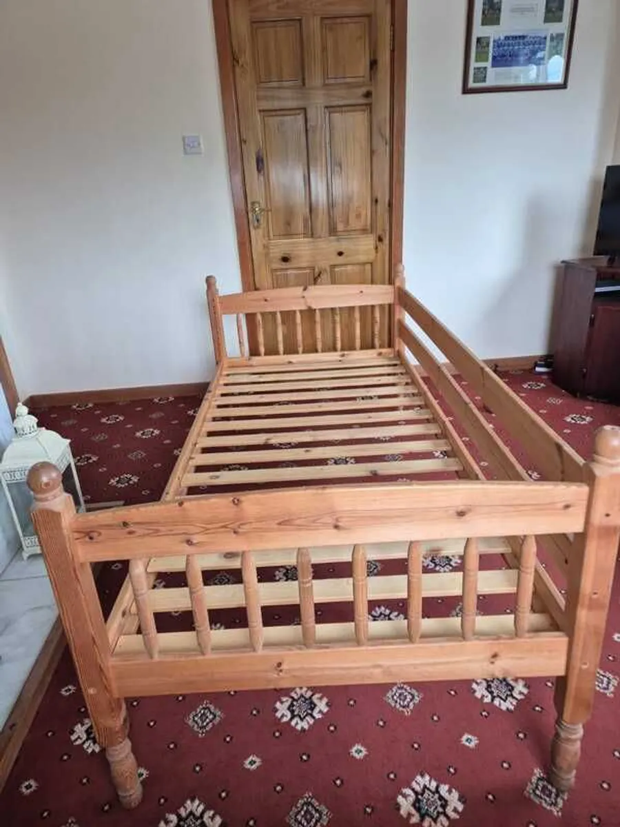 Large single beds - Image 2
