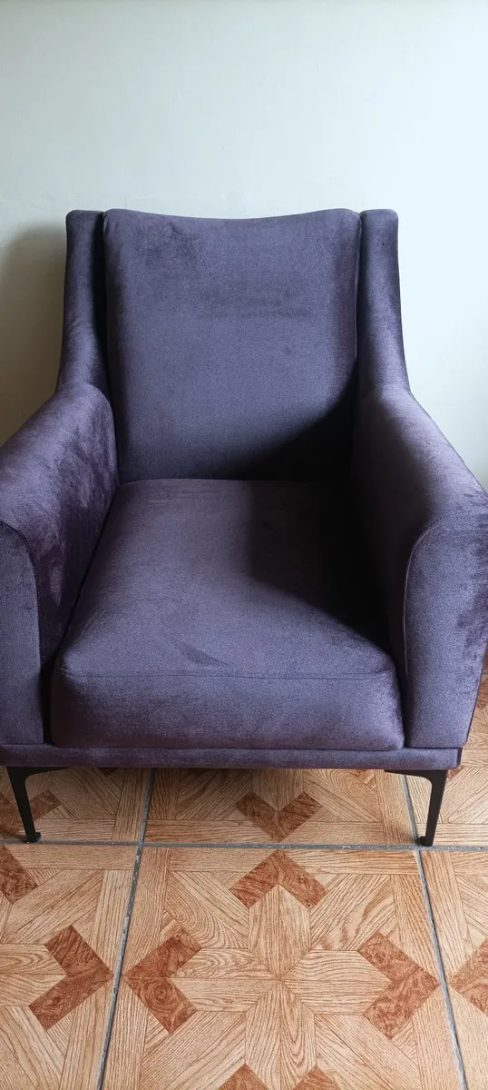 Armchair - Image 1