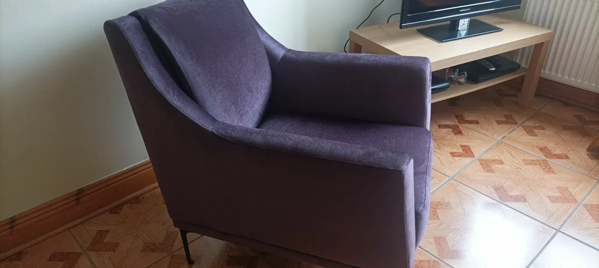 Armchair - Image 2