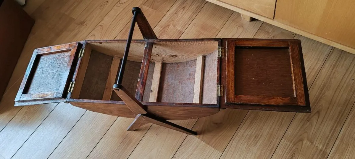 Vintage wooden work box - Image 4