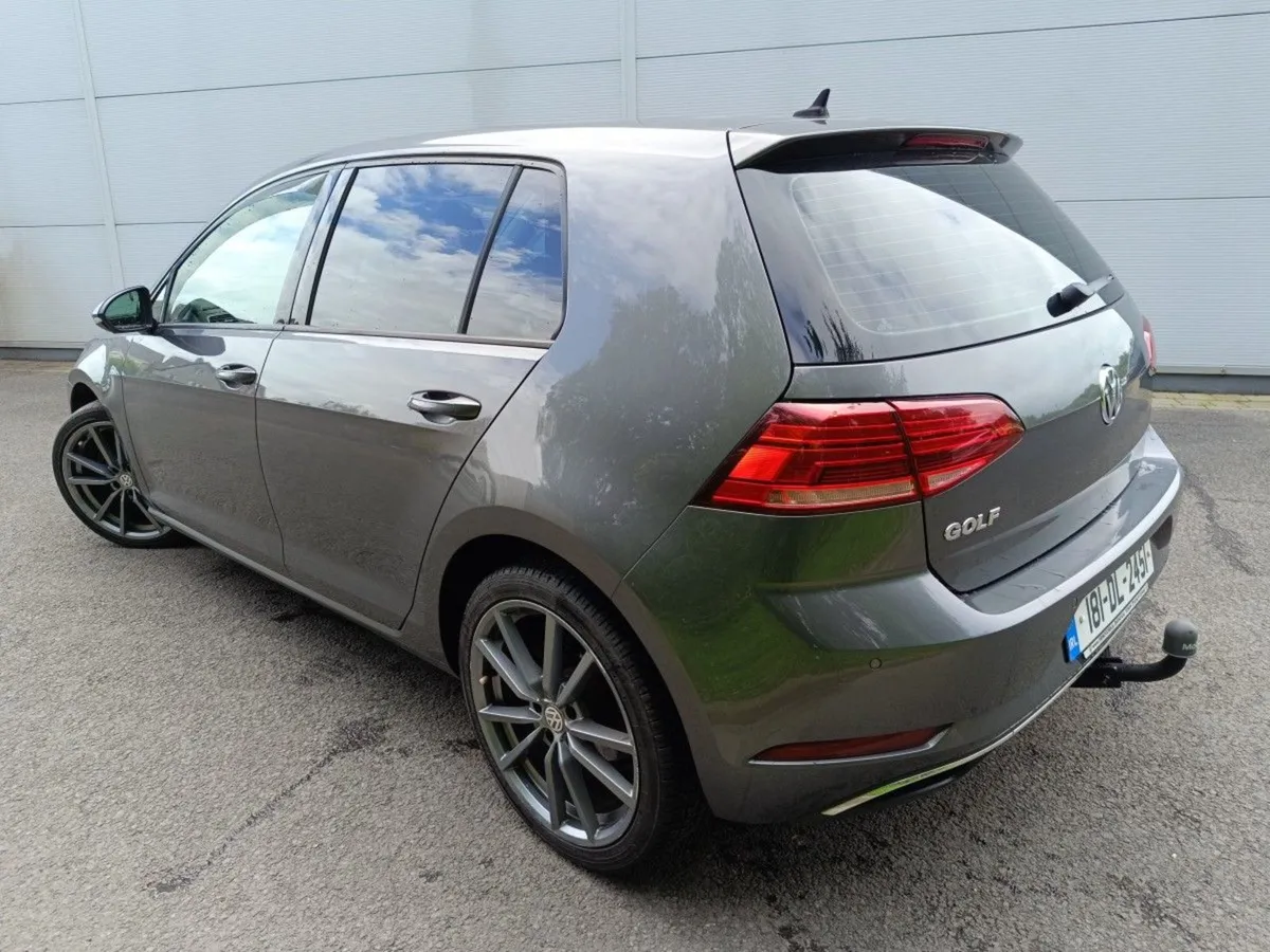 Volkswagen Golf 1.6 TDI SE Bluemotion 115Bhp 5dr - Image 3