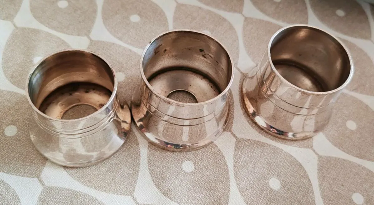 3 Vintage EPNS salts - Image 2