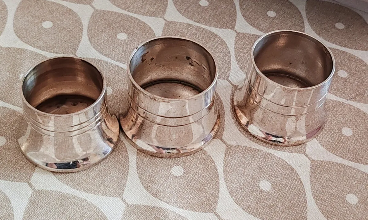 3 Vintage EPNS salts - Image 3