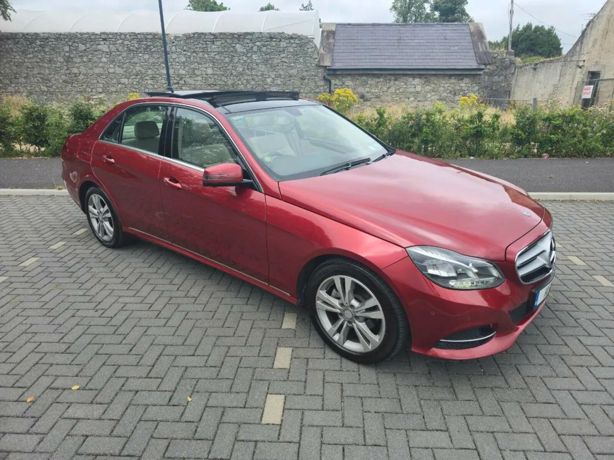 2014 MERCEDES E220 SE AUTO MASSIVE SPEC BABY KMS - Image 2