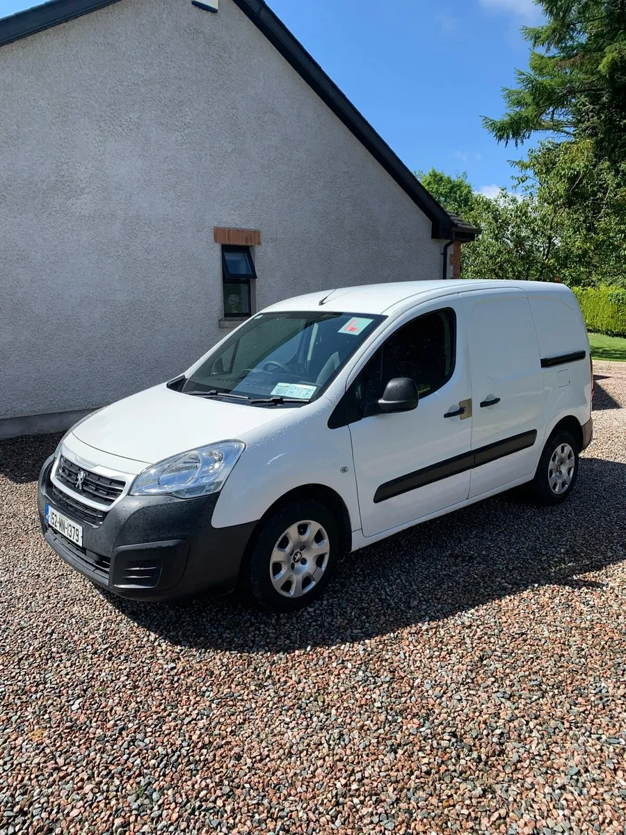 Peugeot Partner - Image 2