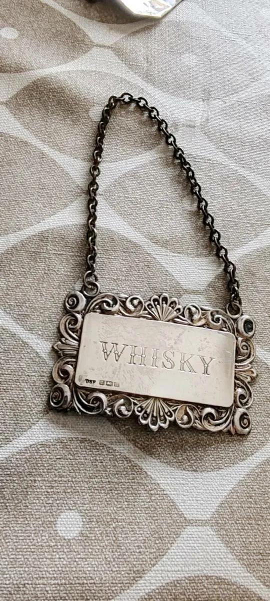 Vintage silver decanter label - Image 1