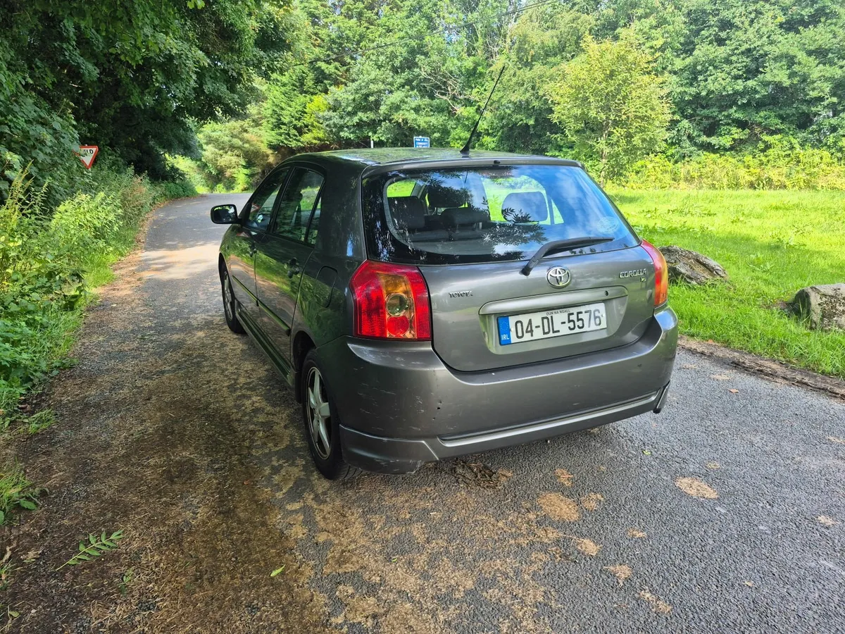 Toyota Corolla 2004 - Image 4