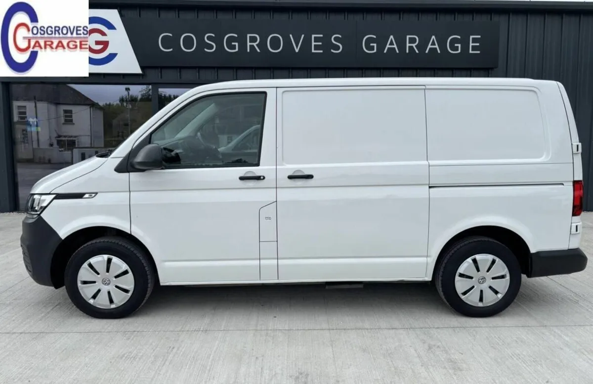 Volkswagen Transporter 2024 - Image 2